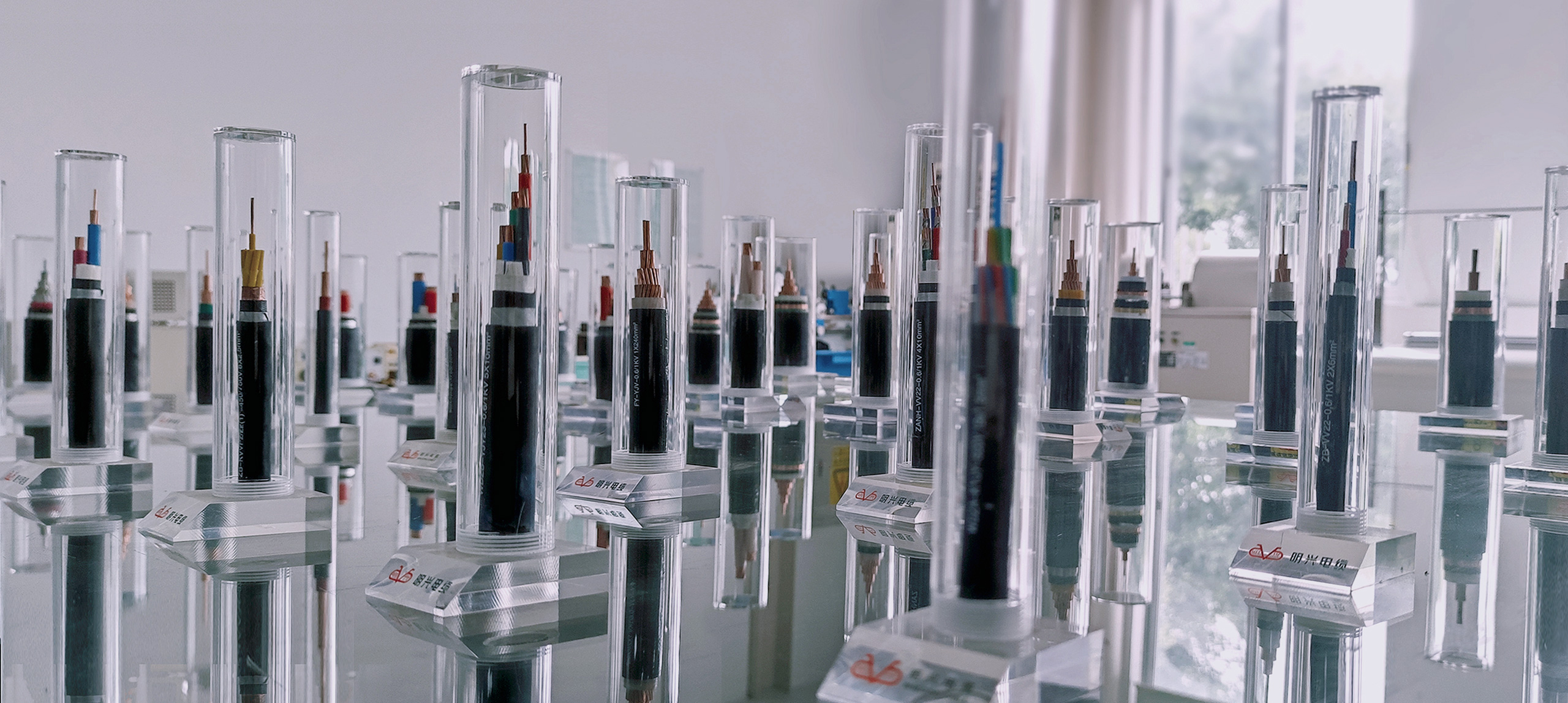 國標電纜選明興    專業制造40年